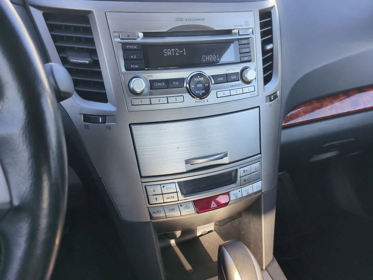 Thumbnail: 2011 Subaru Legacy - 28