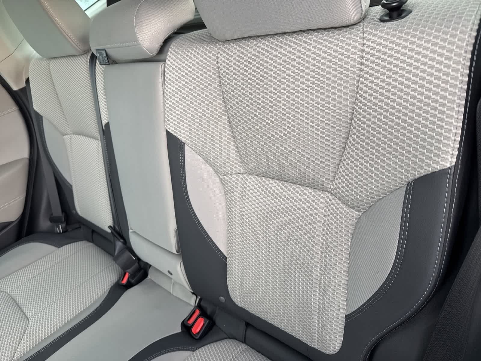 2023 Subaru Forester Premium 16