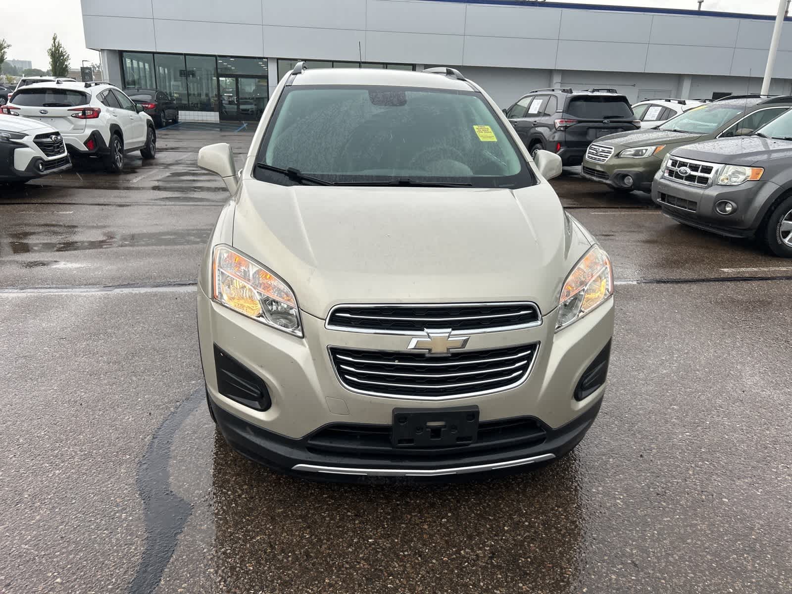 Thumbnail: 2016 Chevrolet Trax - 3
