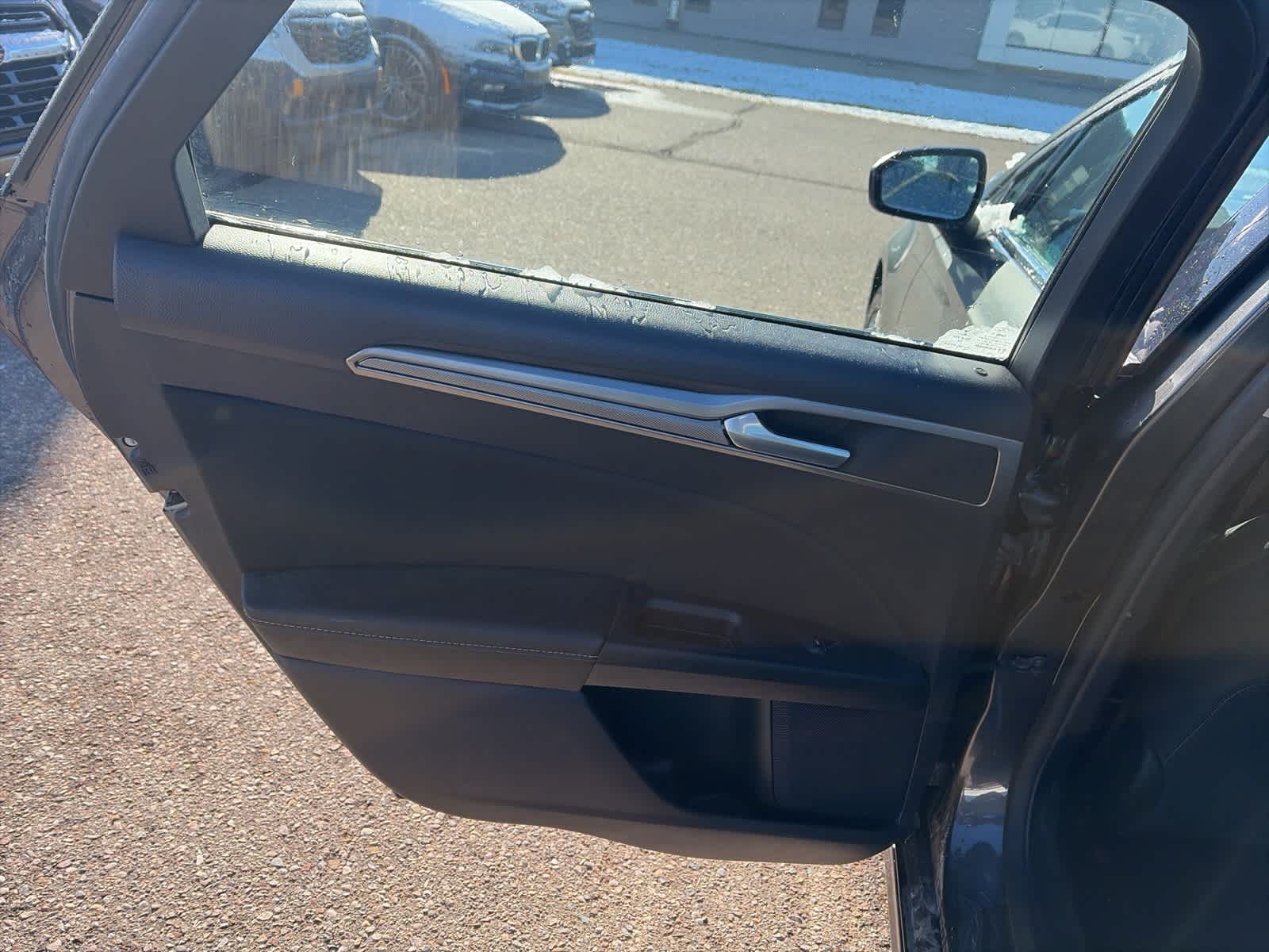 Thumbnail: 2020 Ford Fusion - 17