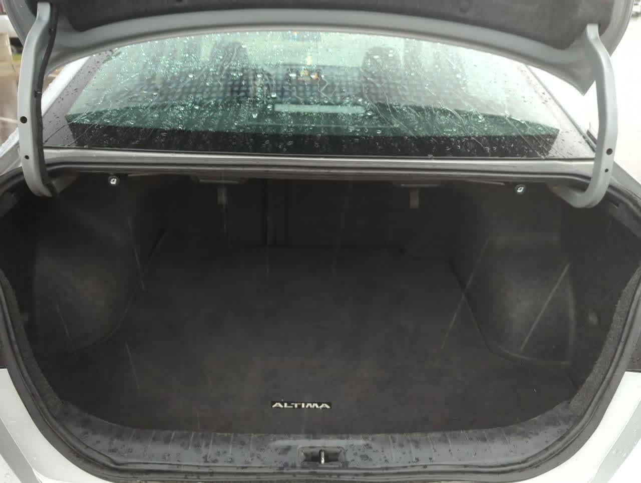 Thumbnail: 2022 Nissan Altima - 31