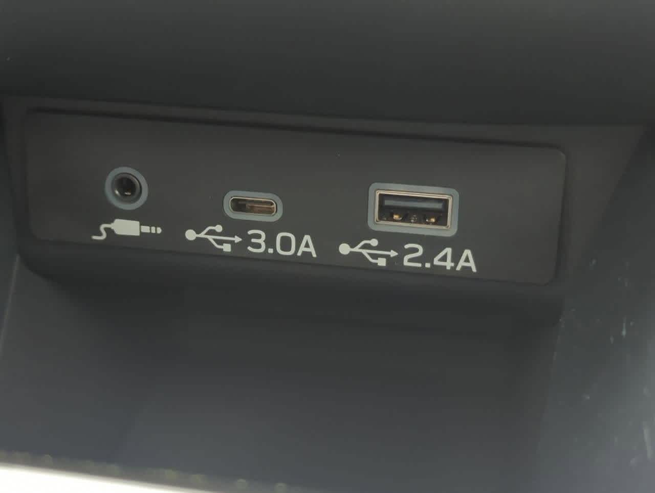 2023 Subaru Outback Limited 32