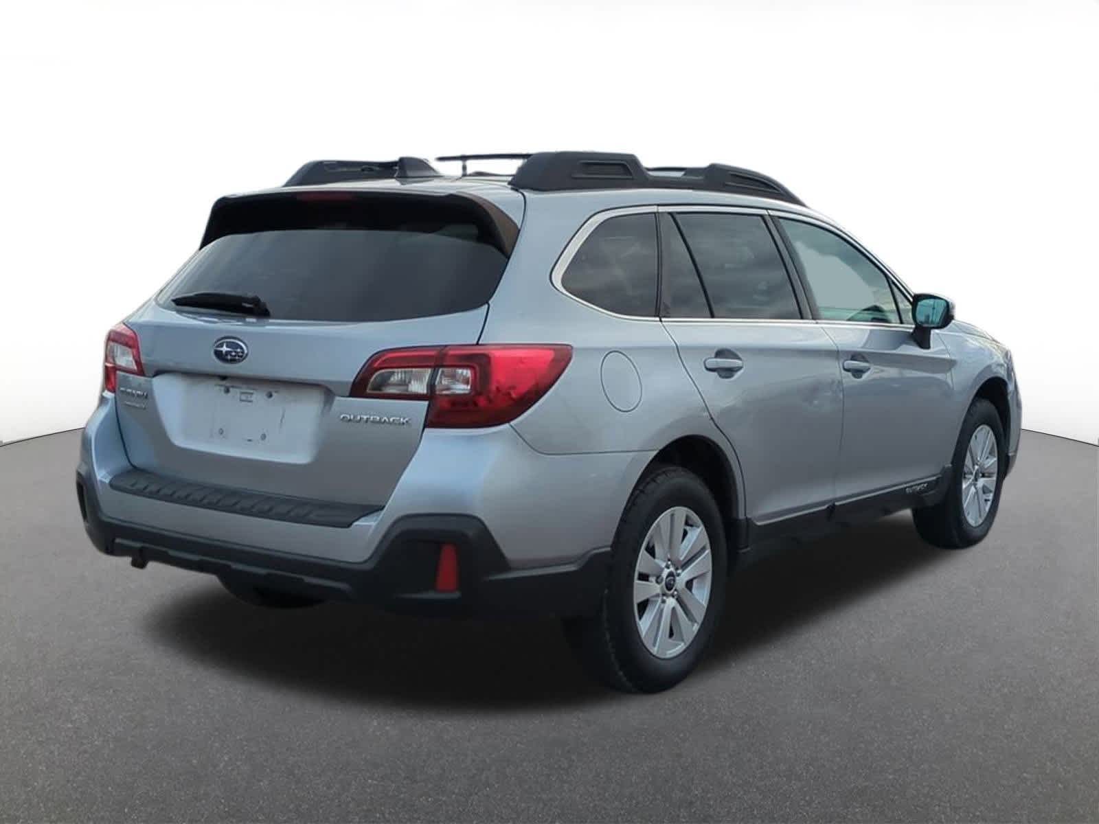 Thumbnail: 2018 Subaru Outback - 6