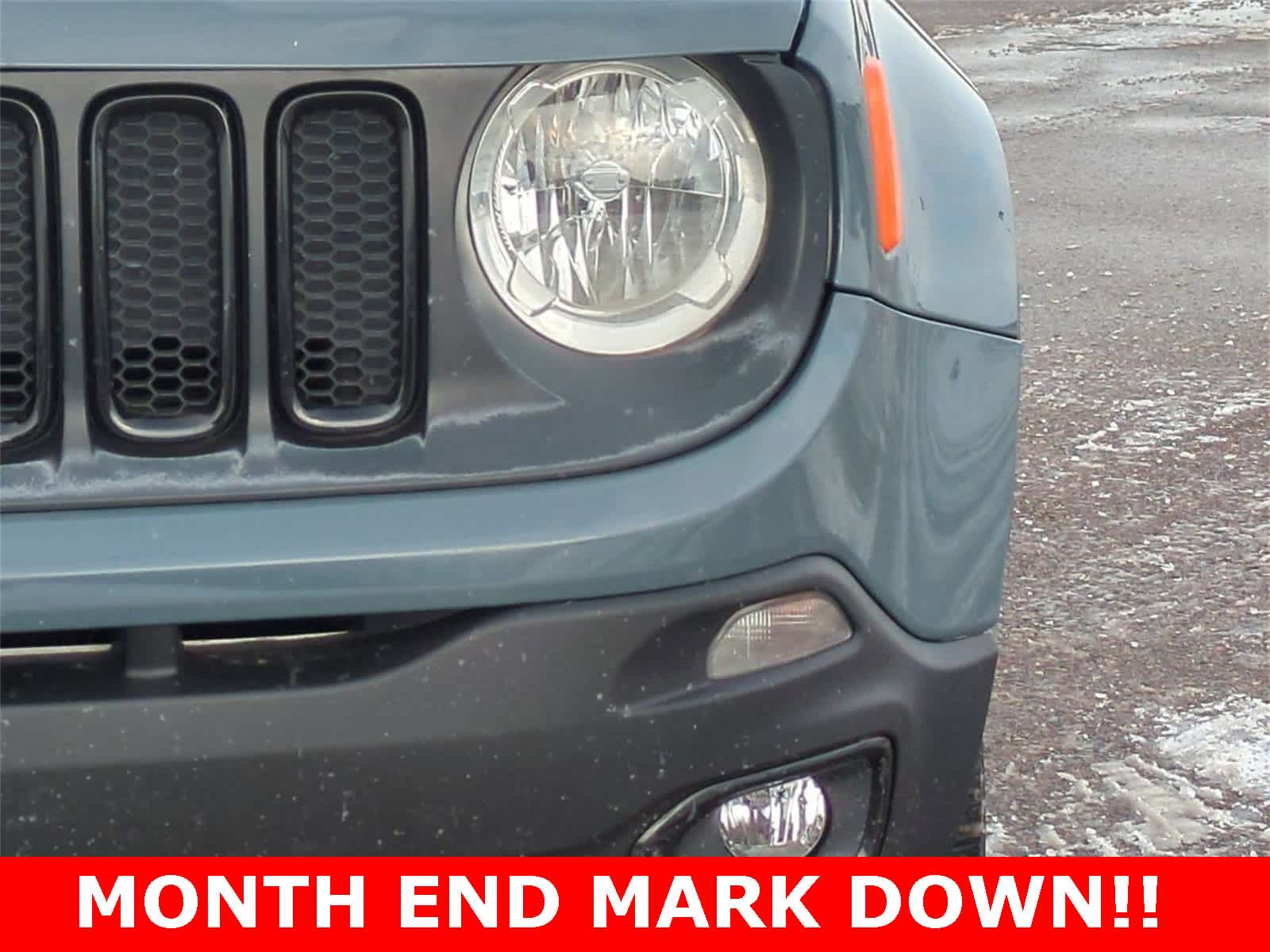 Thumbnail: 2017 Jeep Renegade - 10