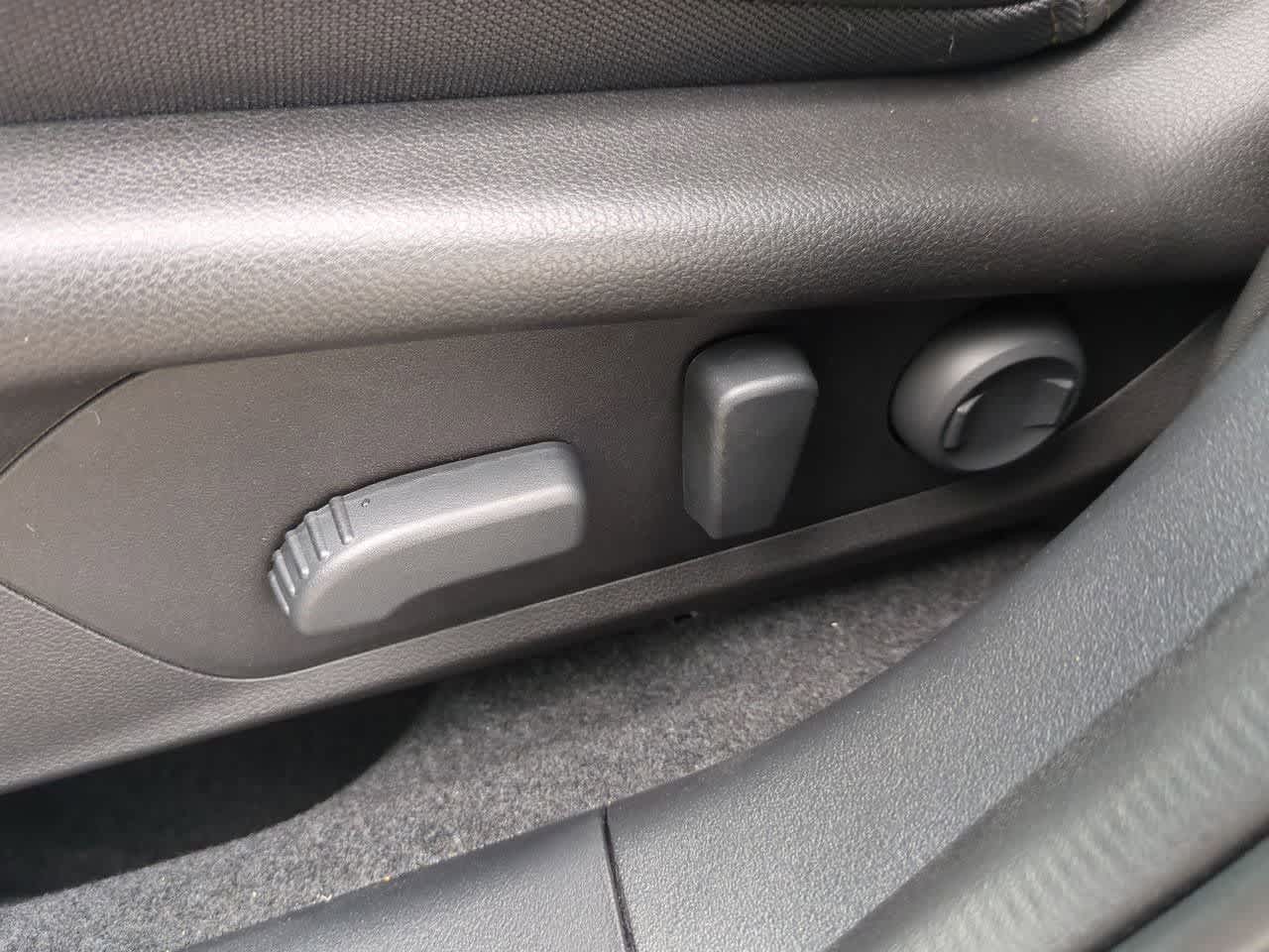 Thumbnail: 2026 Subaru Outback - 16