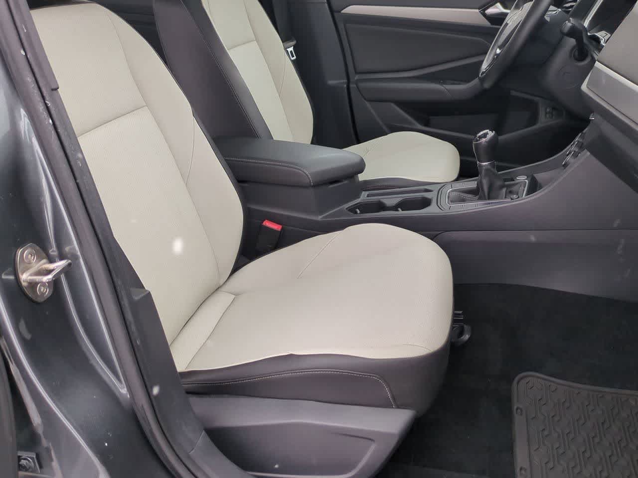 Thumbnail: 2020 Volkswagen Jetta - 22