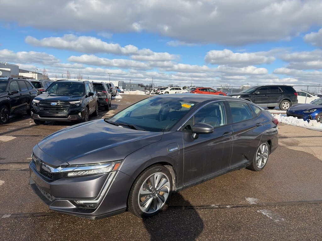 Used 2018 Honda Clarity Plug-In Hybrid Touring Sedan