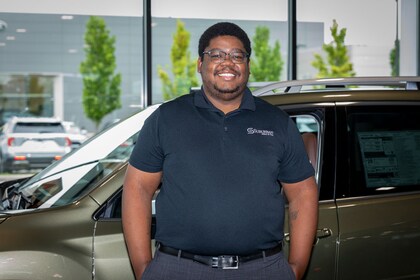 Staff member EDWARD THOMPSON from ID_cc9bfe20d80d