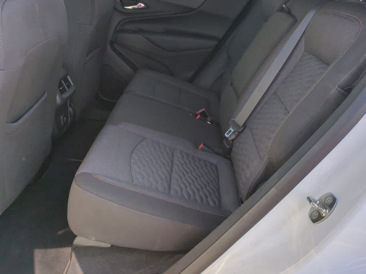 Thumbnail: 2020 Chevrolet Equinox - 18