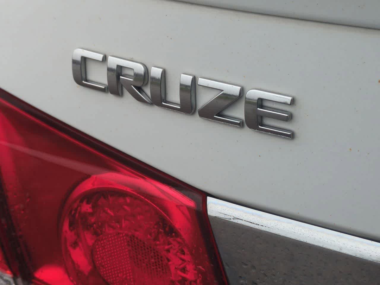 Thumbnail: 2014 Chevrolet Cruze - 12