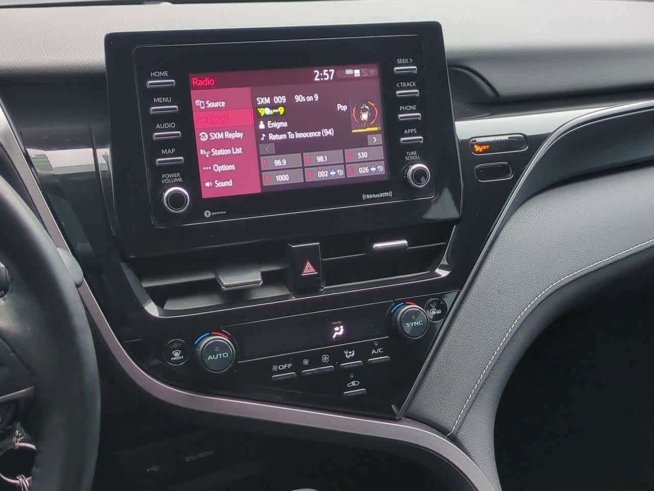 Thumbnail: 2023 Toyota Camry - 26