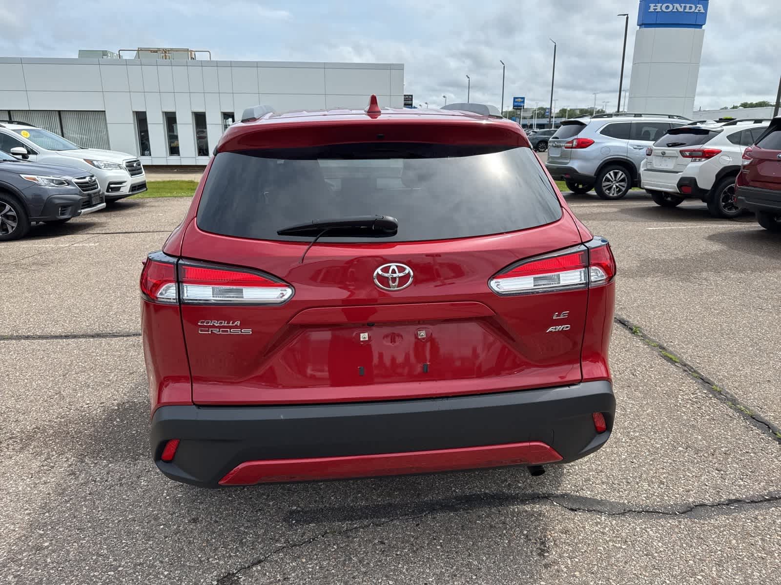2022 Toyota Corolla Cross LE 13