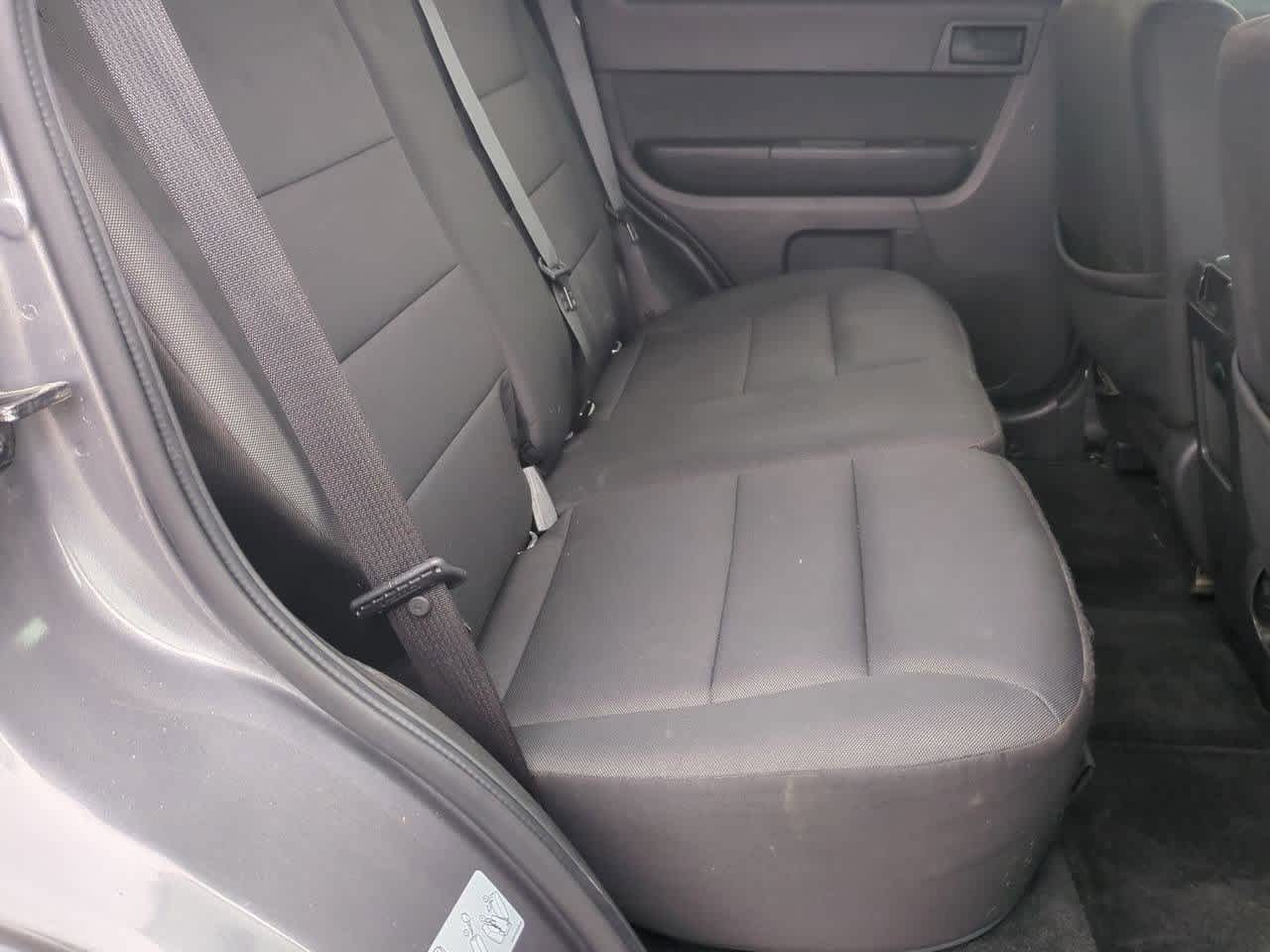 Thumbnail: 2011 Ford Escape - 19