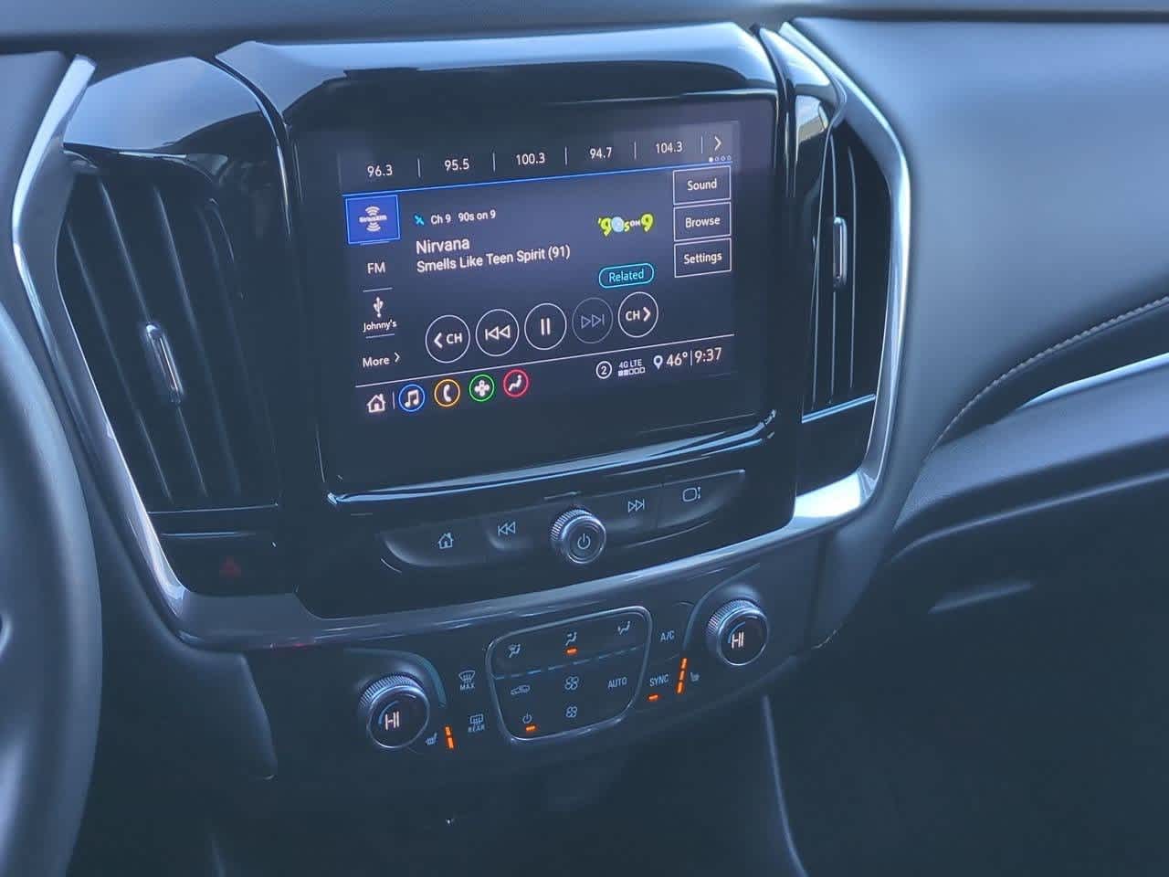 Thumbnail: 2021 Chevrolet Traverse - 28