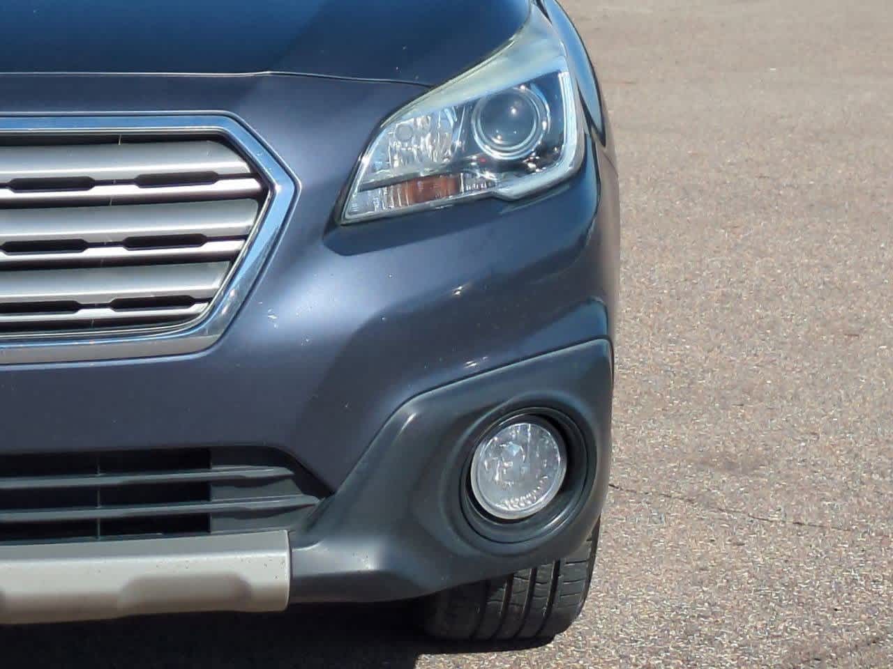 Thumbnail: 2015 Subaru Outback - 10