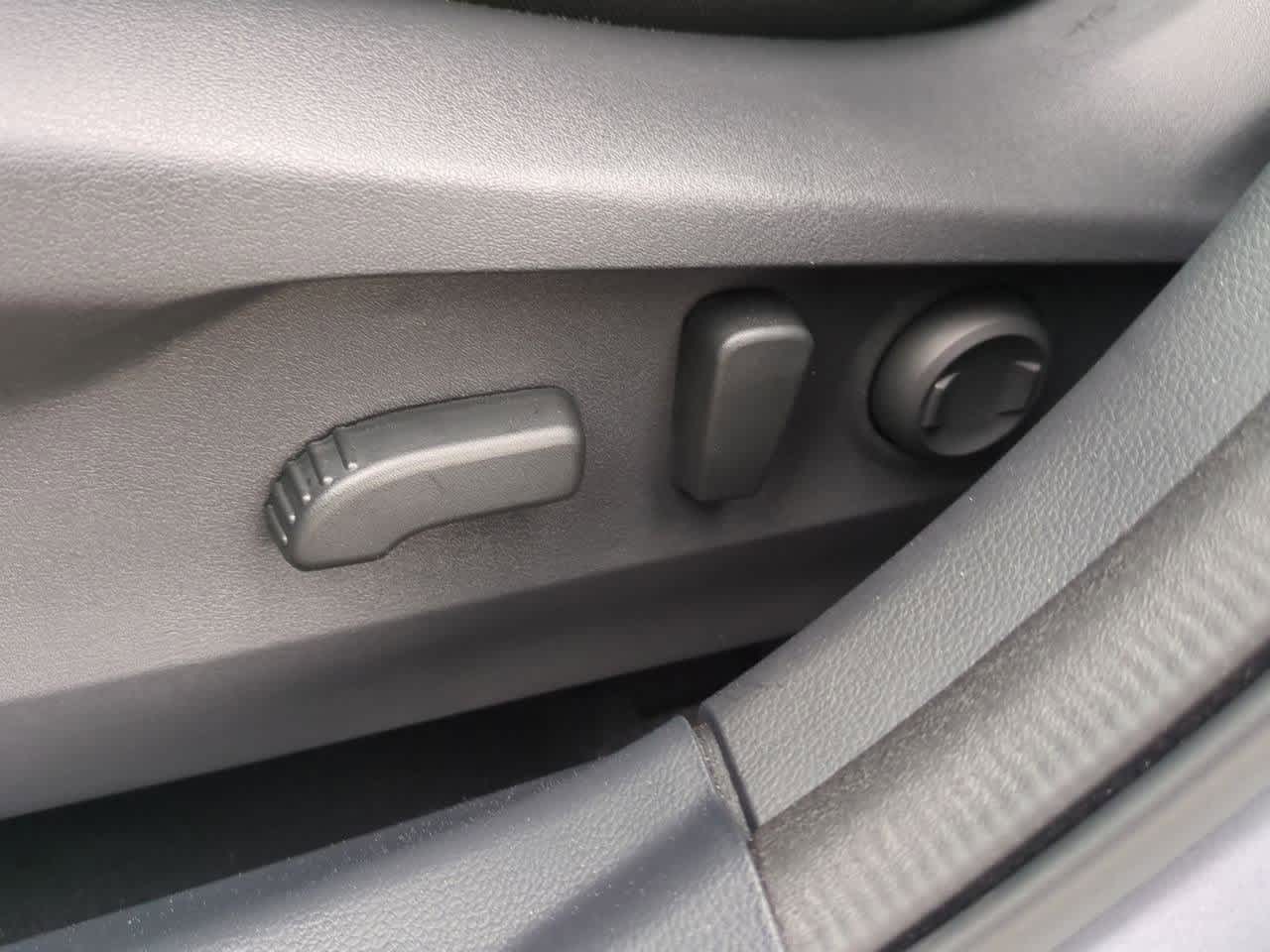 Thumbnail: 2025 Subaru Legacy - 15