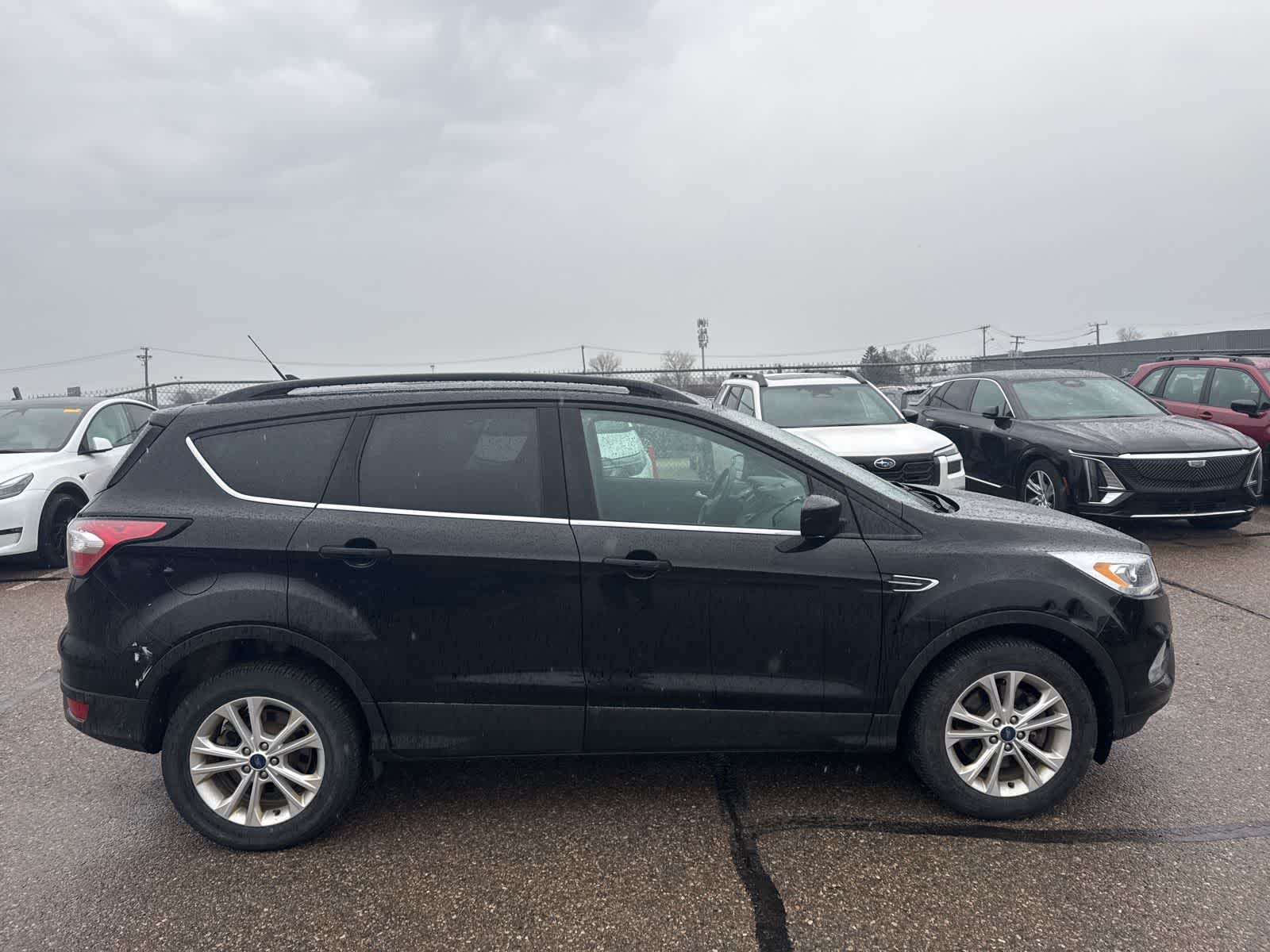 Thumbnail: 2018 Ford Escape - 9