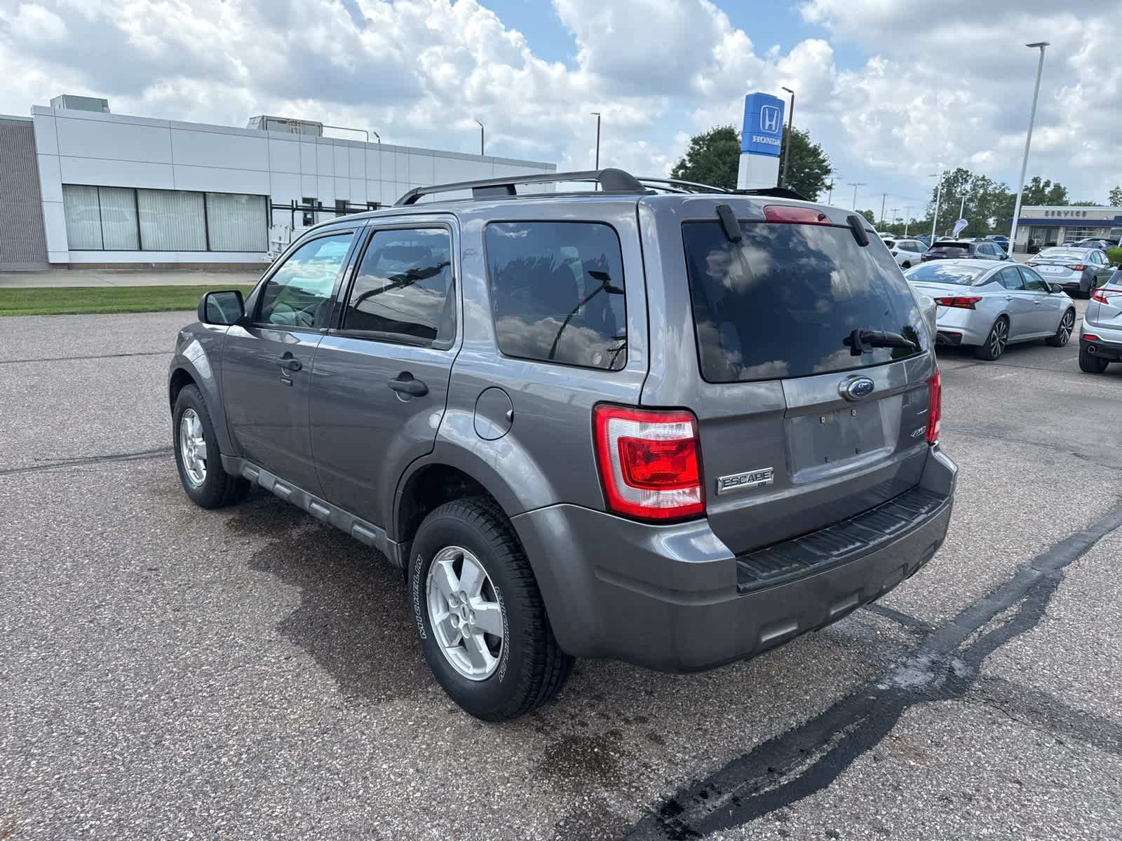 Thumbnail: 2009 Ford Escape - 2
