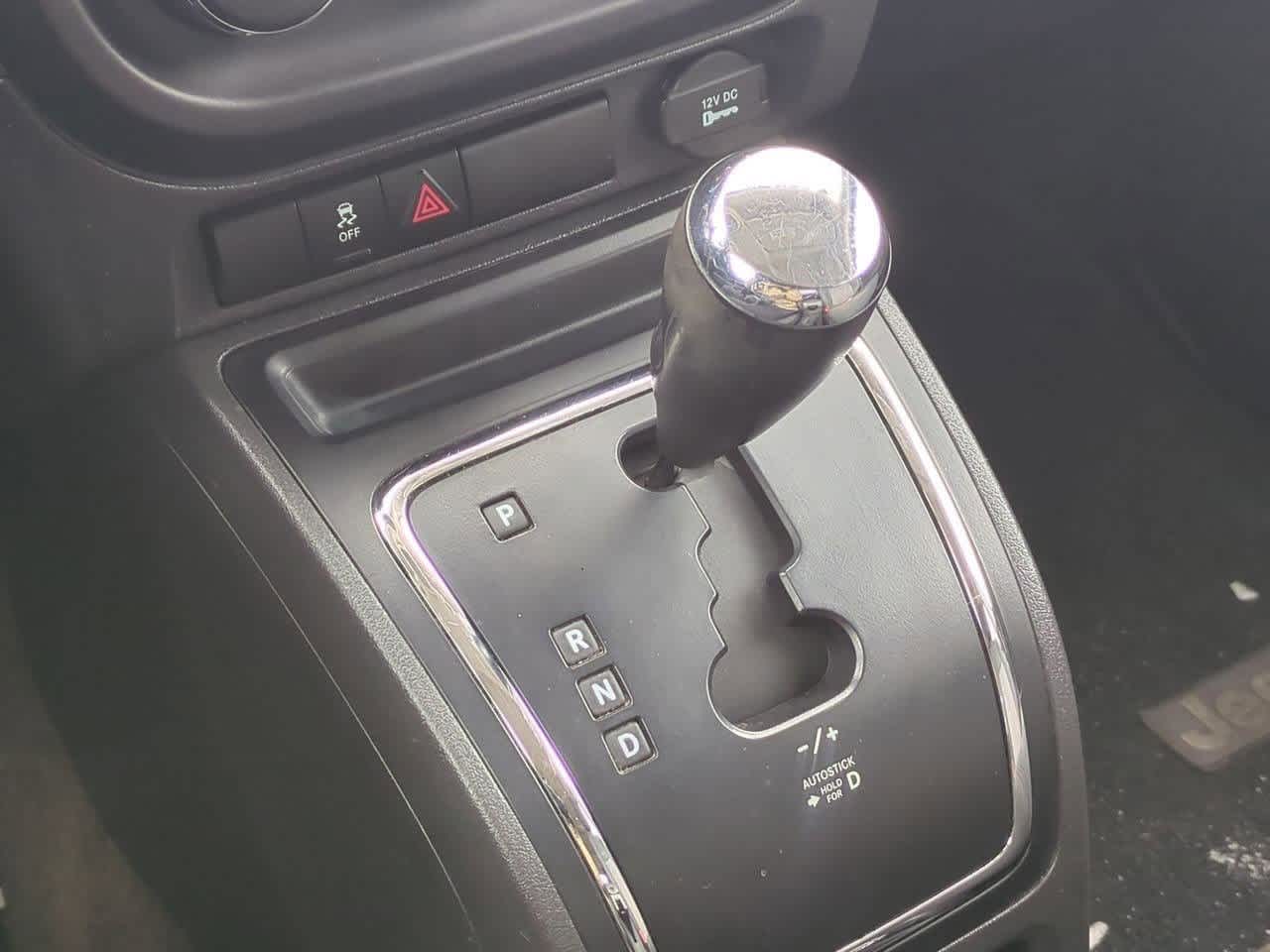 Thumbnail: 2014 Jeep Compass - 29