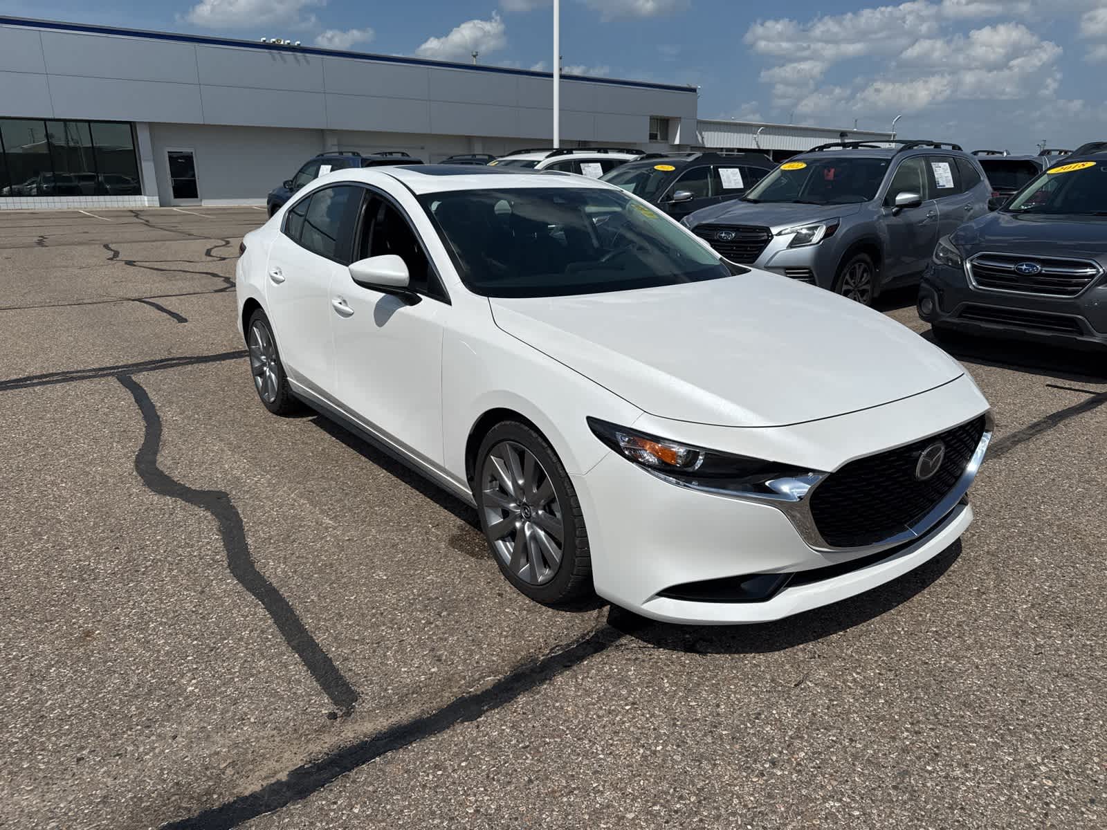 Thumbnail: 2021 Mazda Mazda3 - 4