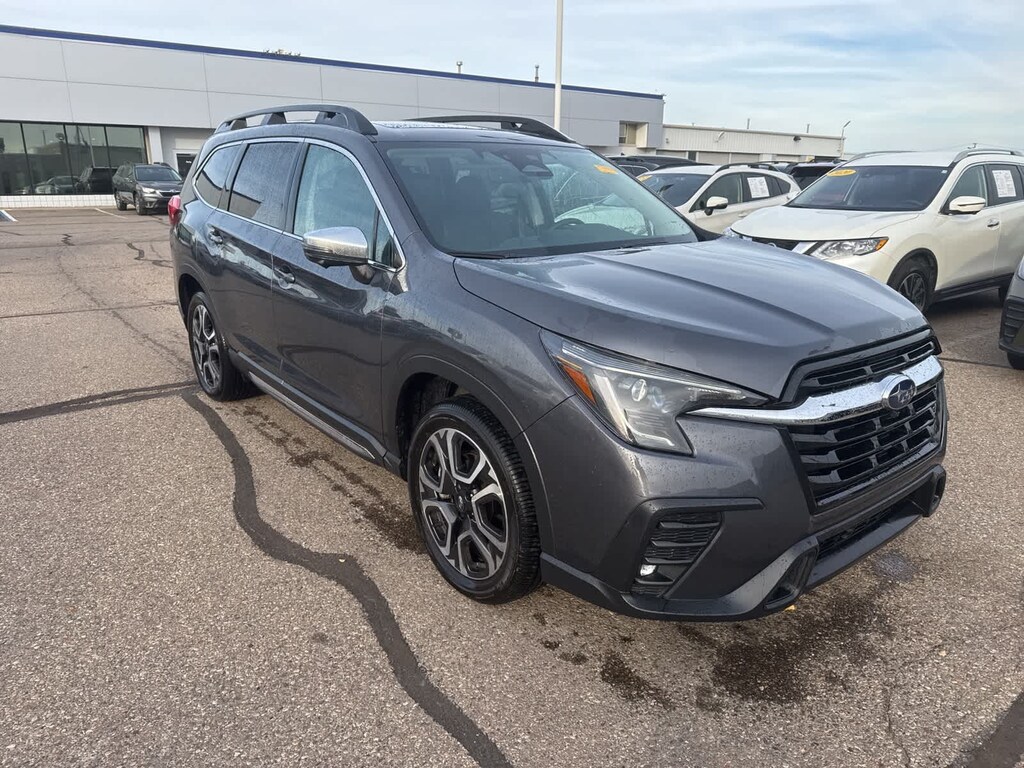Used 2023 Subaru Ascent Limited SUV