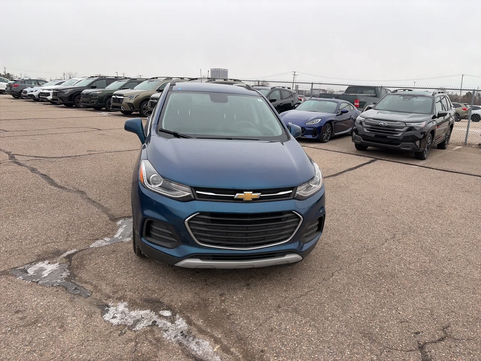Thumbnail: 2019 Chevrolet Trax - 3