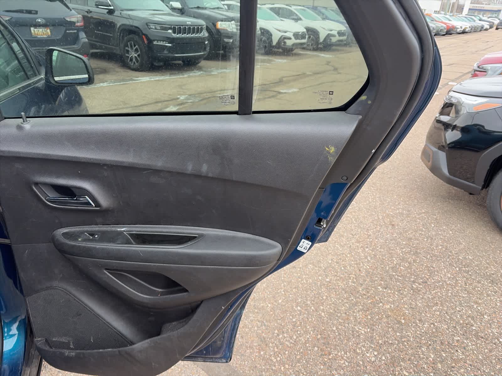 Thumbnail: 2019 Chevrolet Trax - 17