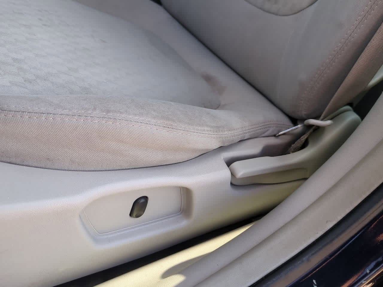 2005 Chevrolet Malibu Base 15