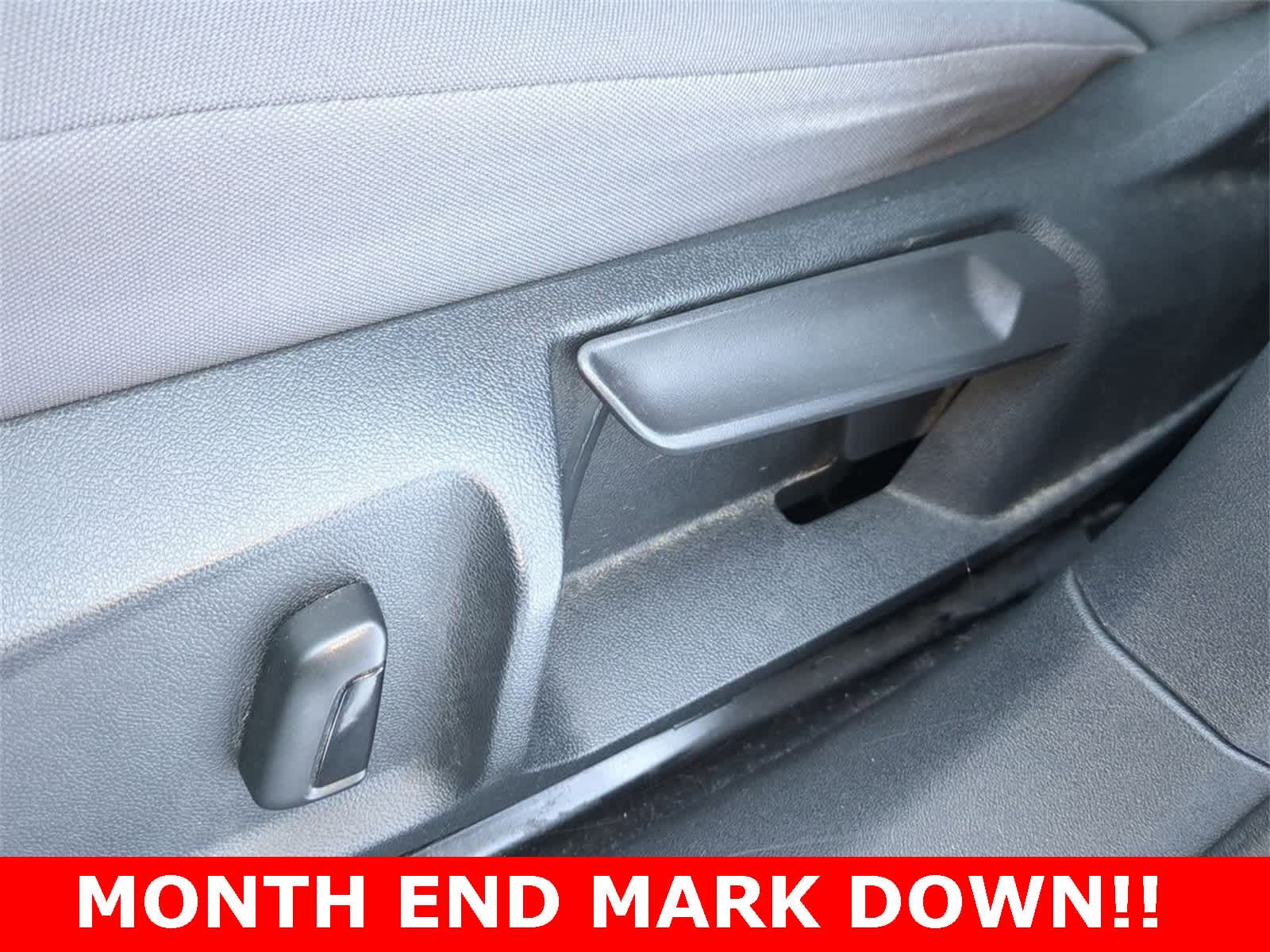 Thumbnail: 2022 Volkswagen ID.4 - 16