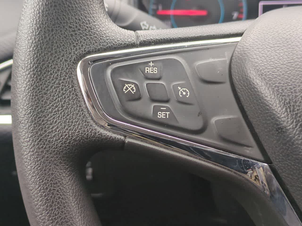 Thumbnail: 2018 Chevrolet Cruze - 22