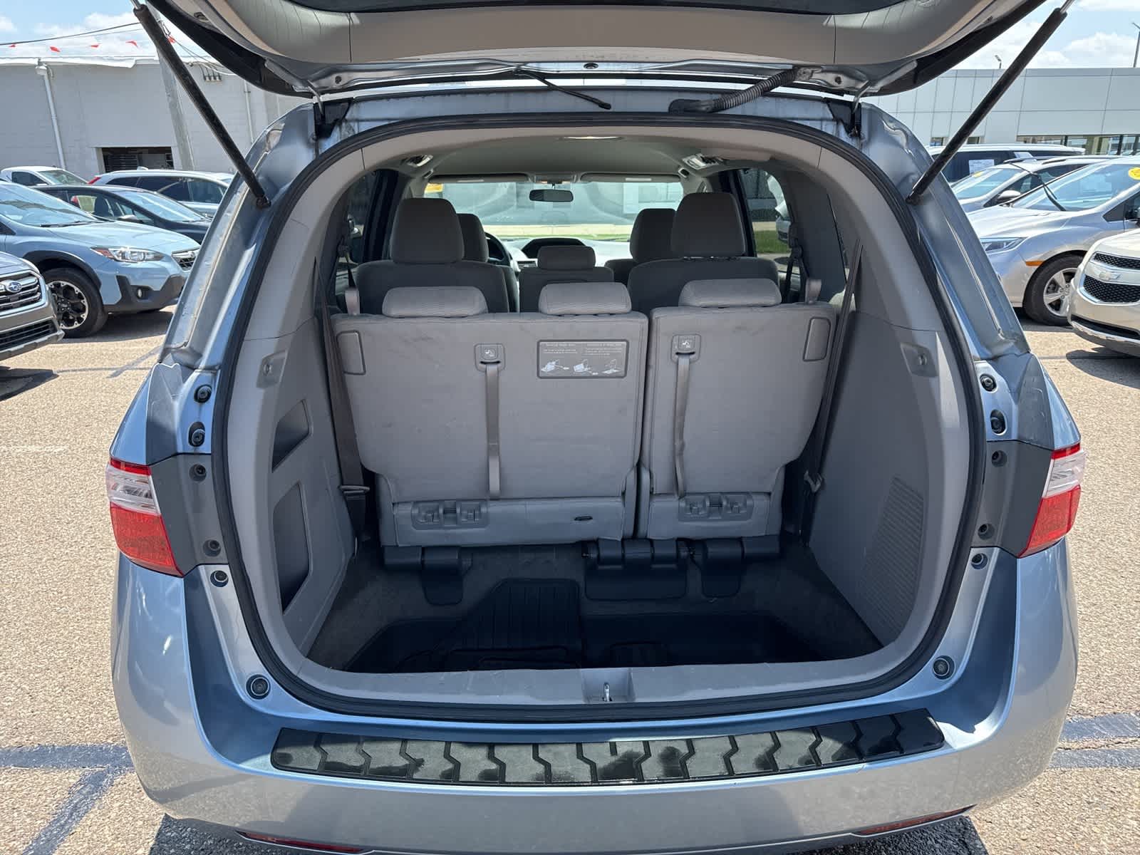 Thumbnail: 2013 Honda Odyssey - 14