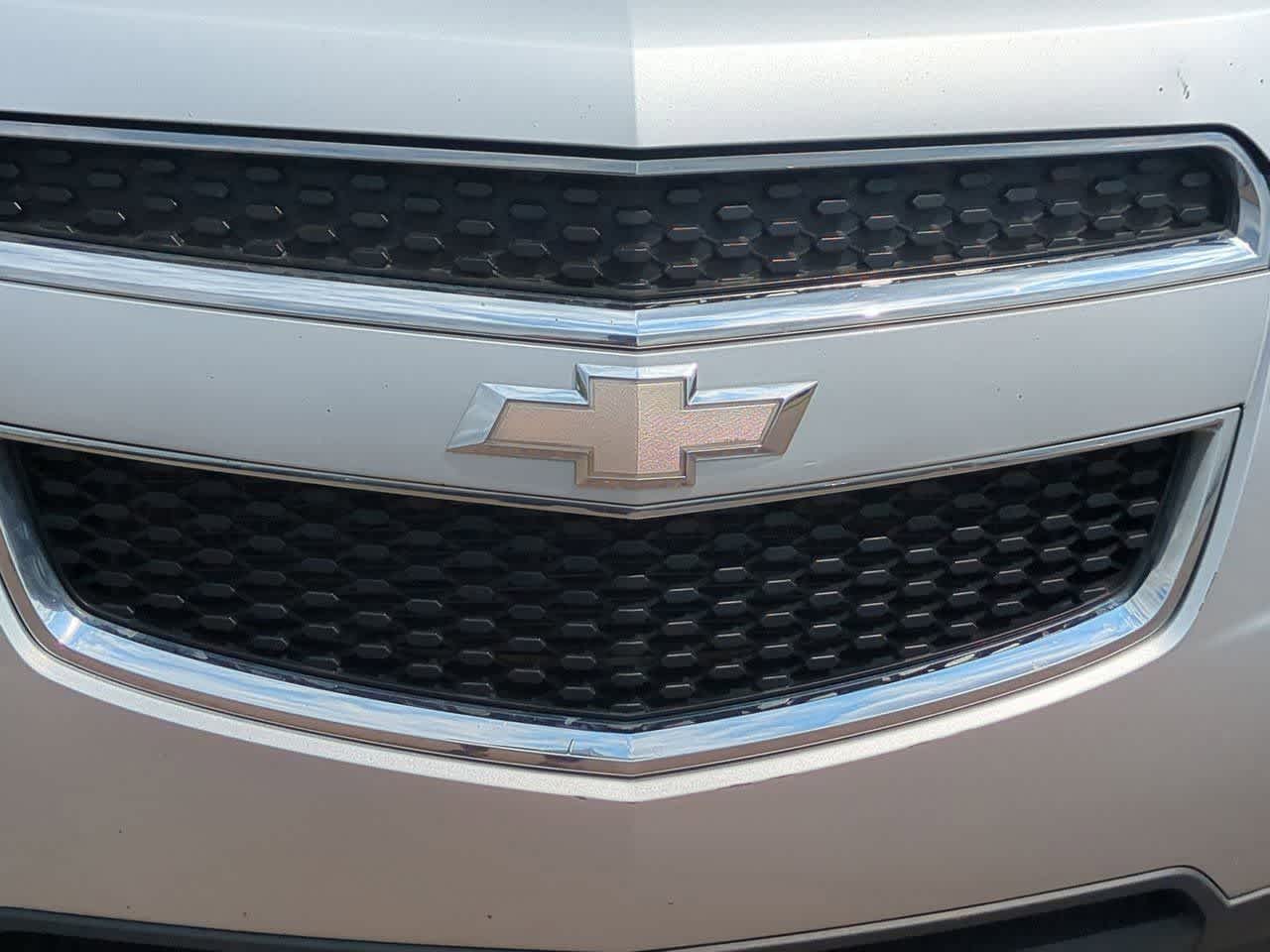 Thumbnail: 2012 Chevrolet Equinox - 11