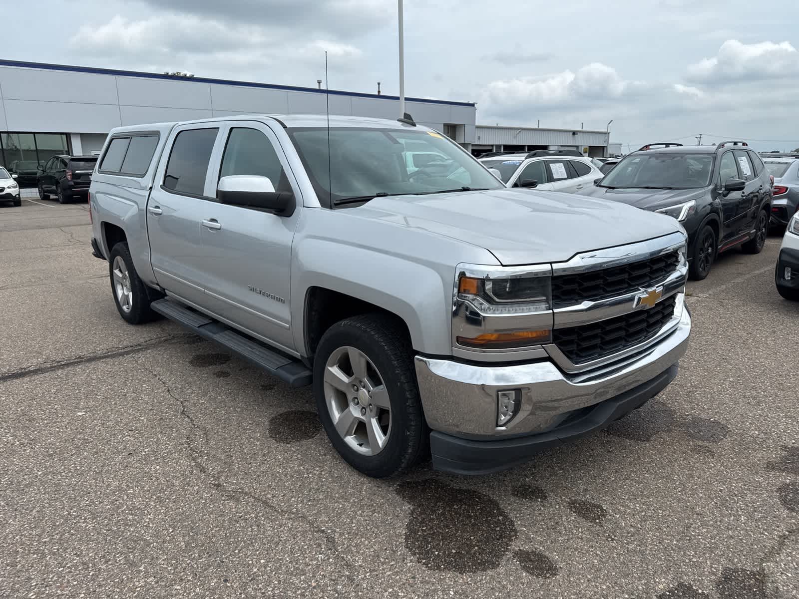 Thumbnail: 2018 Chevrolet Silverado 1500 - 4