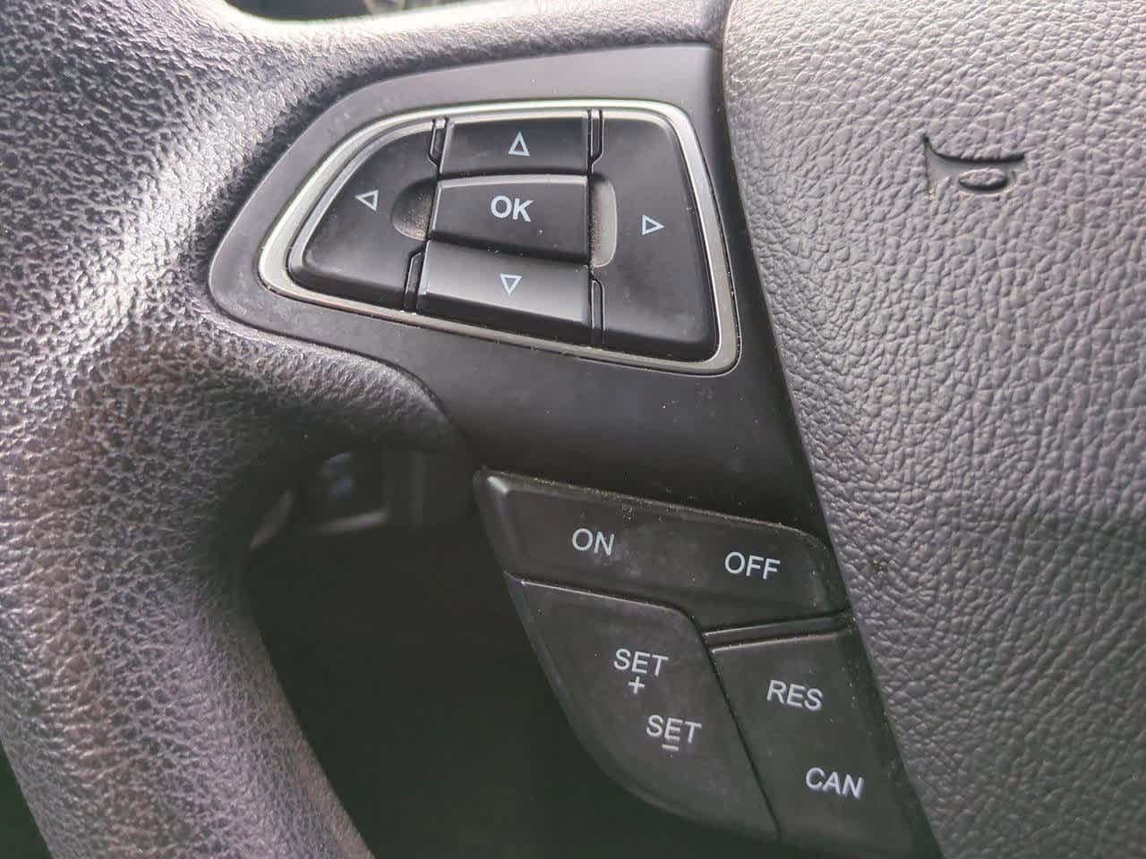 Thumbnail: 2018 Ford Focus - 22