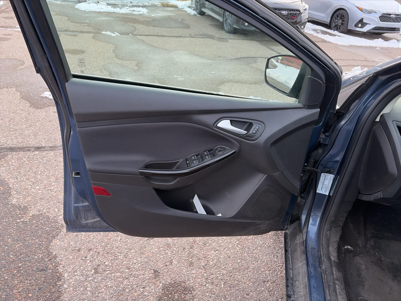 Thumbnail: 2018 Ford Focus - 17