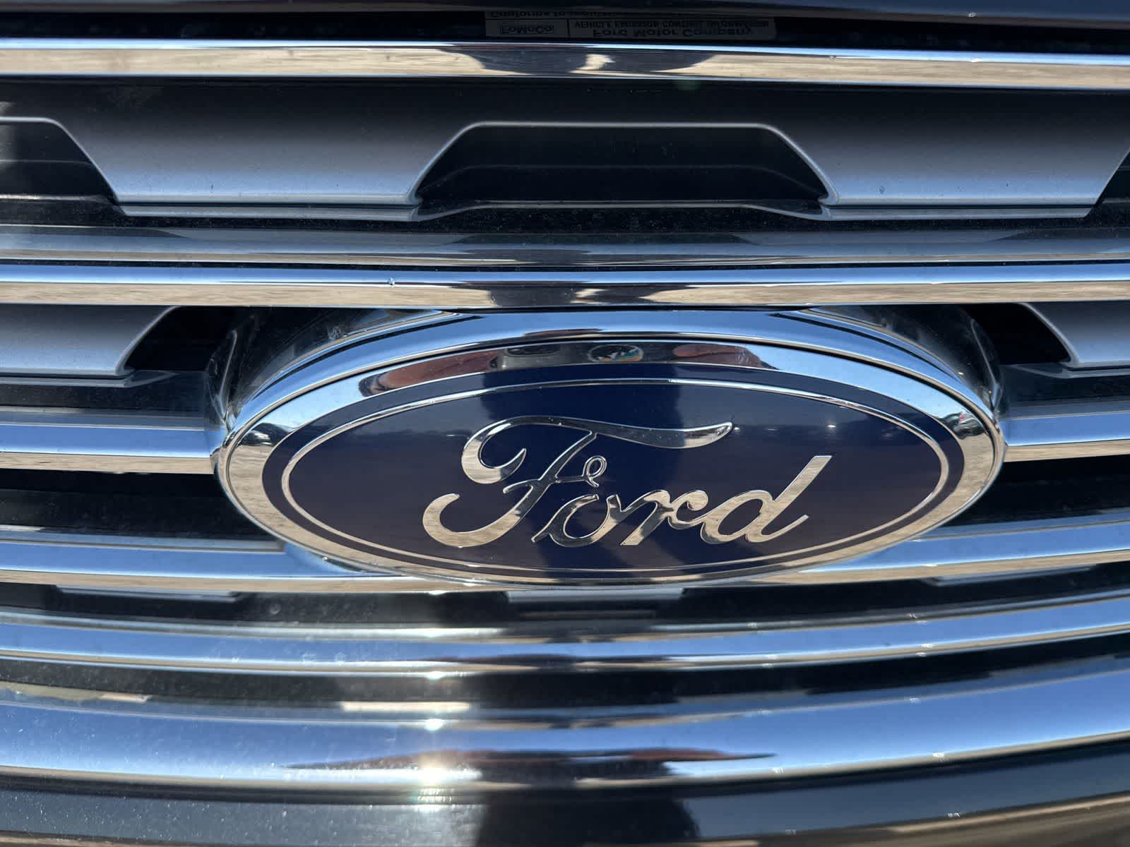 Thumbnail: 2019 Ford Edge - 11