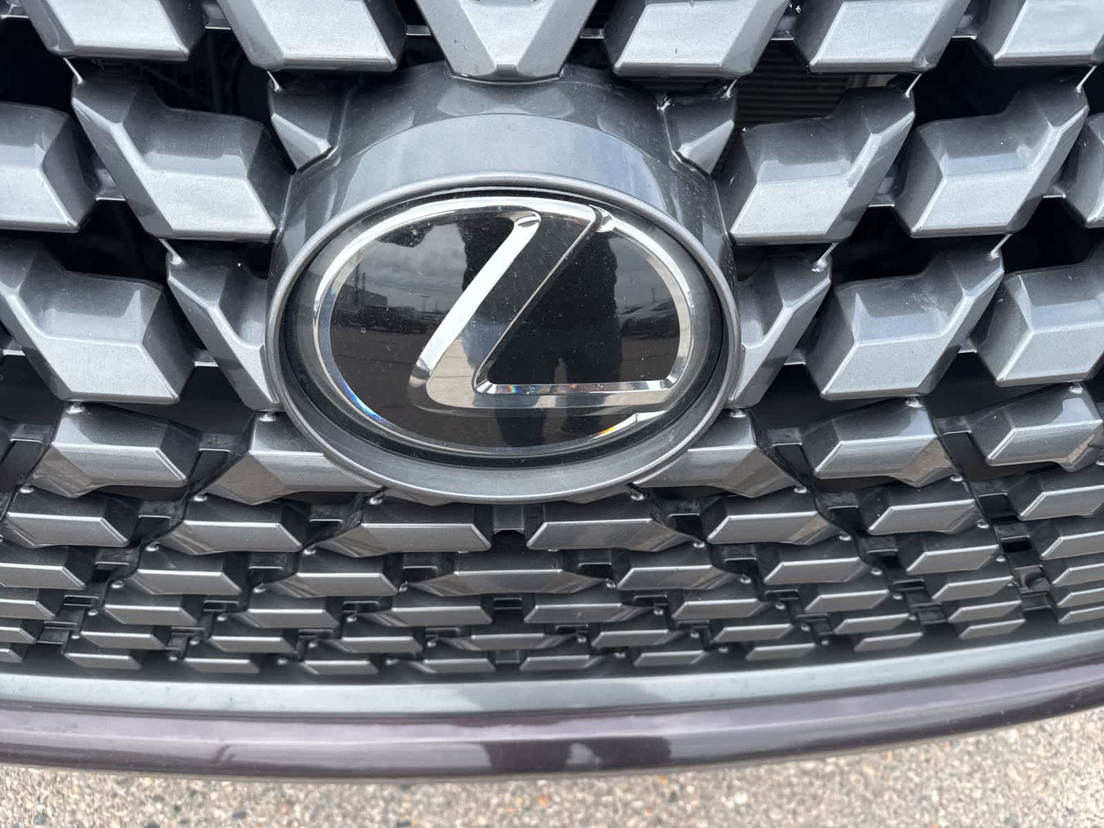 Thumbnail: 2020 Lexus GX - 11