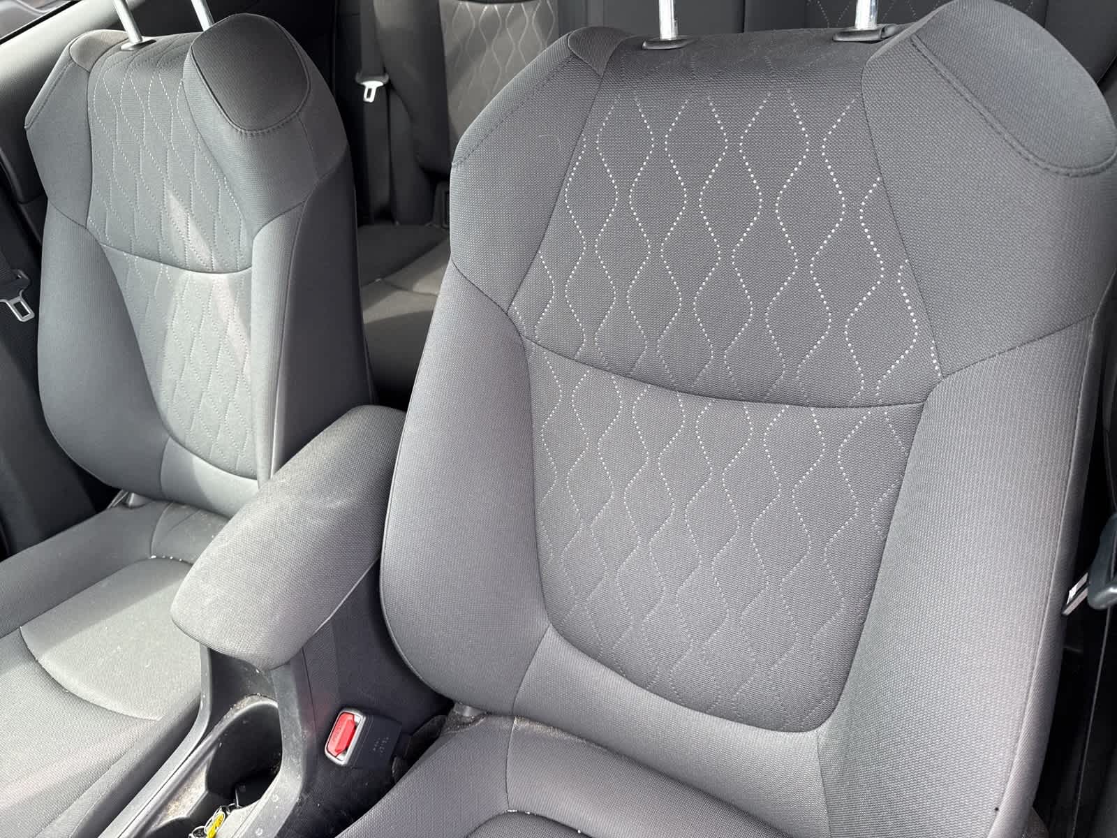 2022 Toyota Corolla Cross LE 15