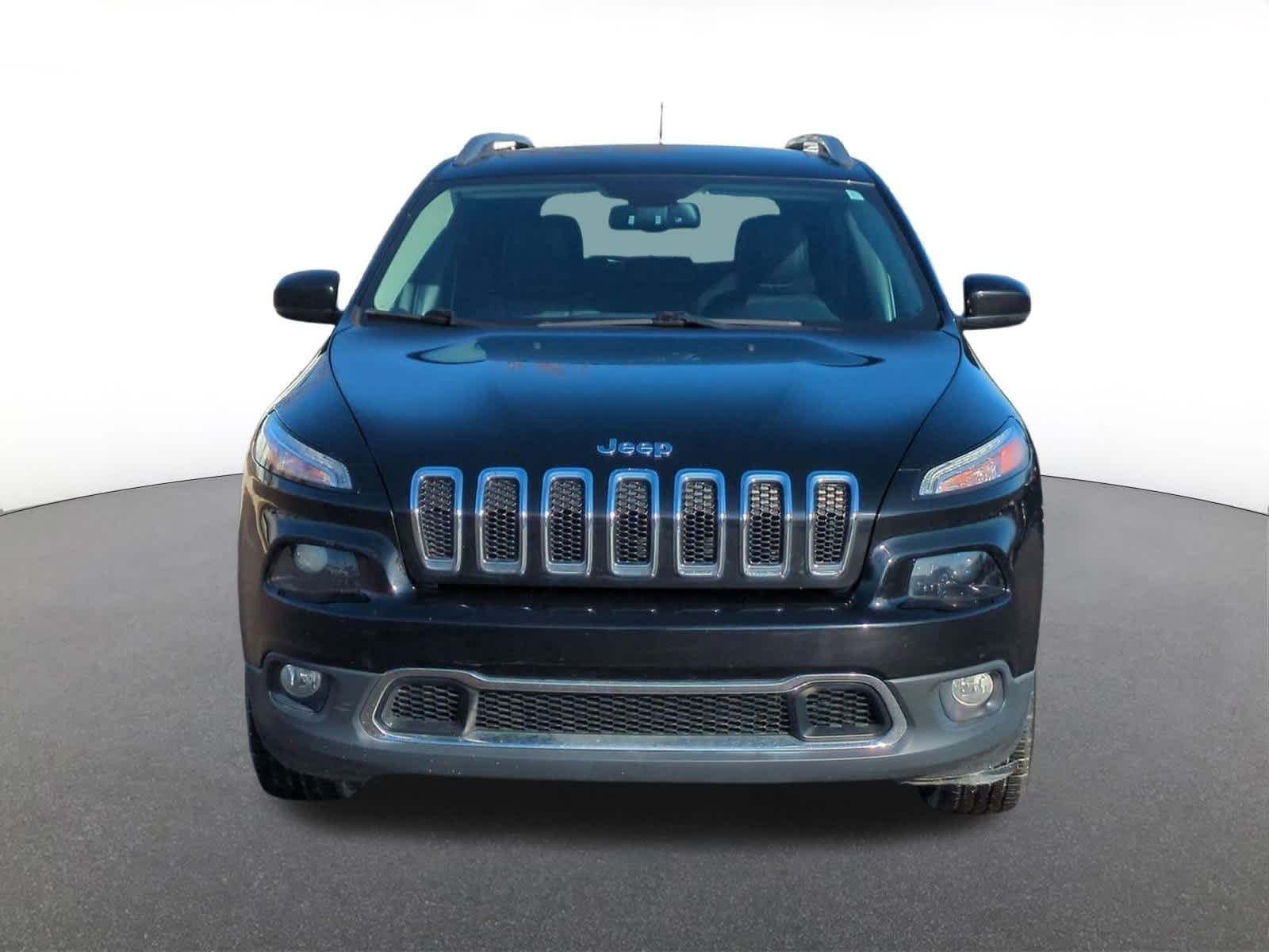 Thumbnail: 2017 Jeep Cherokee - 9