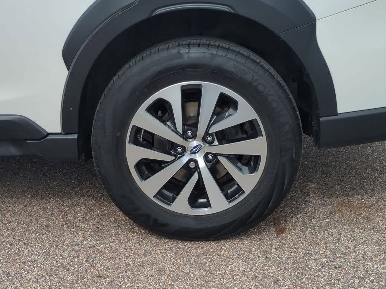 Thumbnail: 2023 Subaru Outback - 13