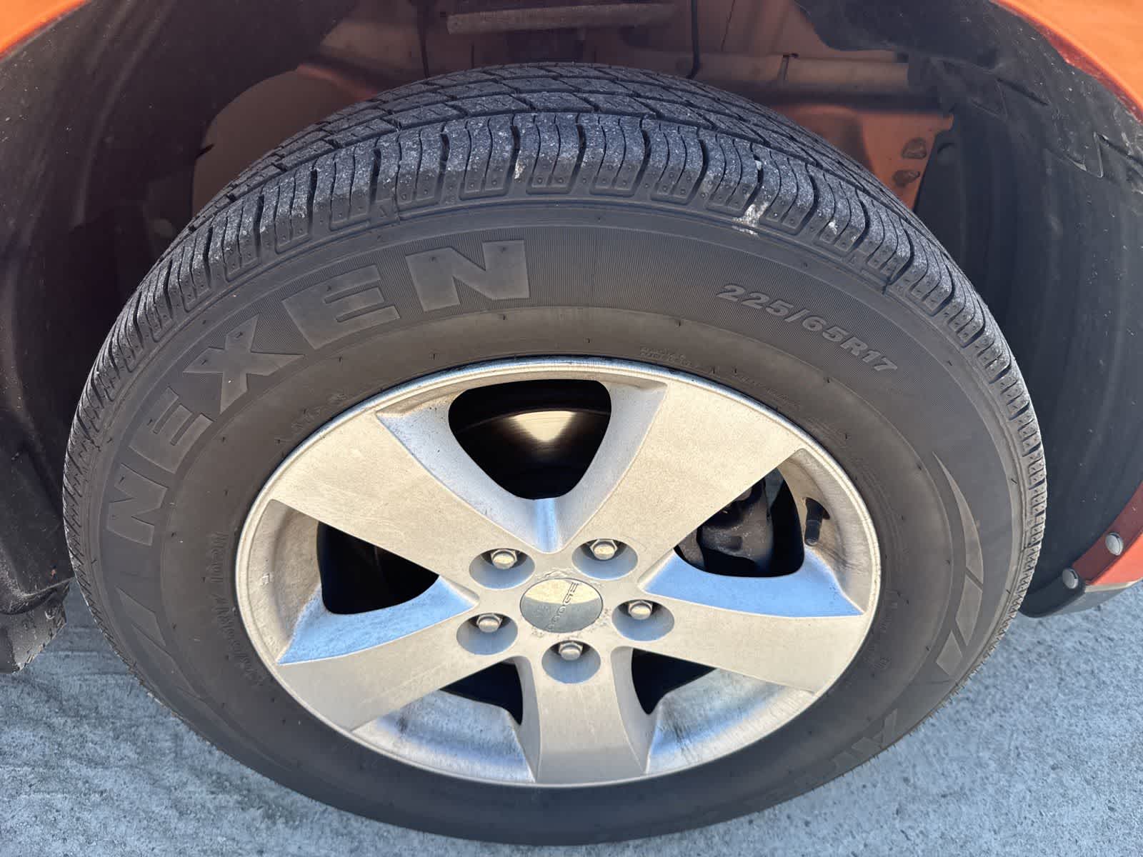 Thumbnail: 2011 Dodge Journey - 4