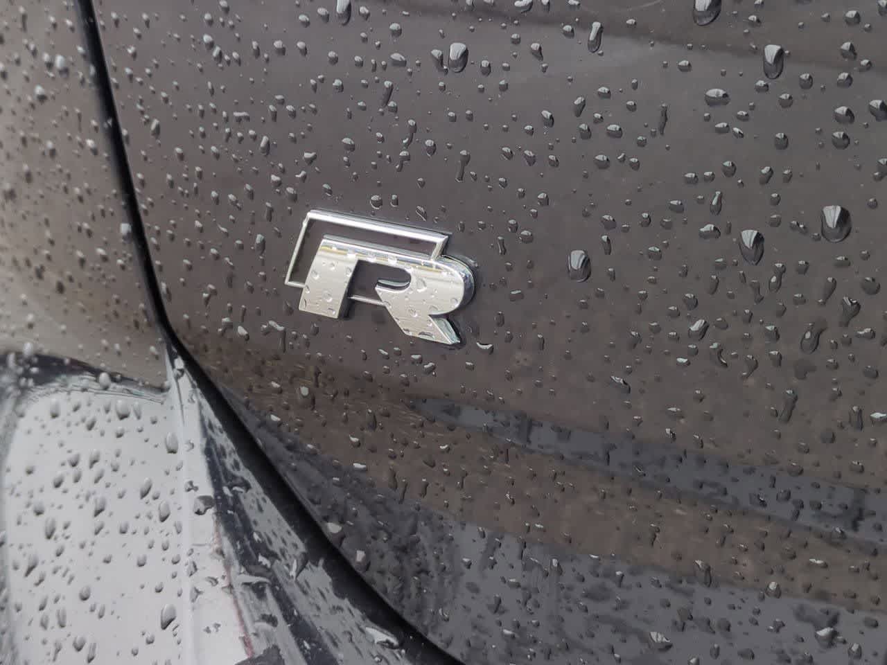 Thumbnail: 2017 Volkswagen Golf - 12