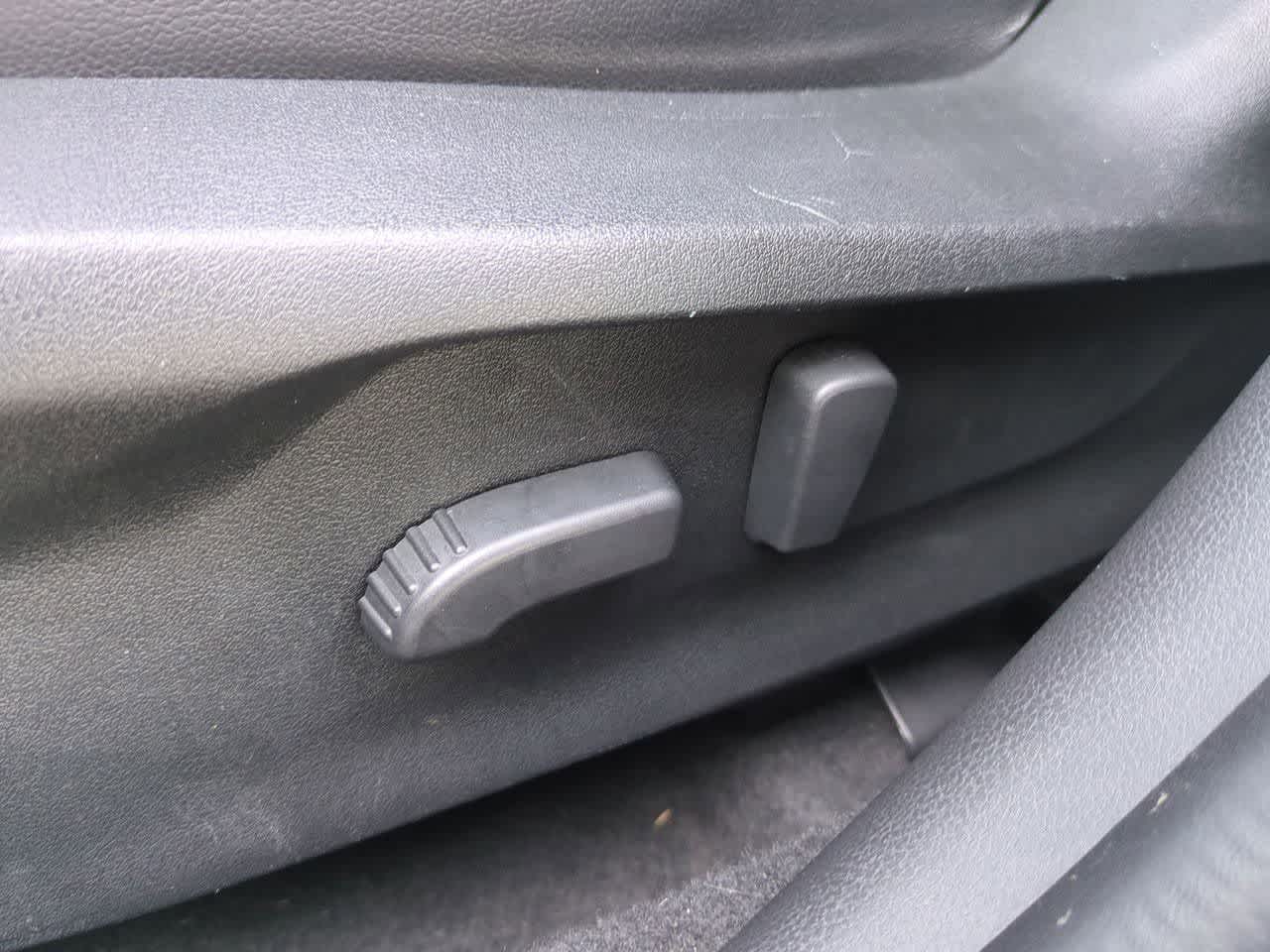 Thumbnail: 2018 Subaru Crosstrek - 16