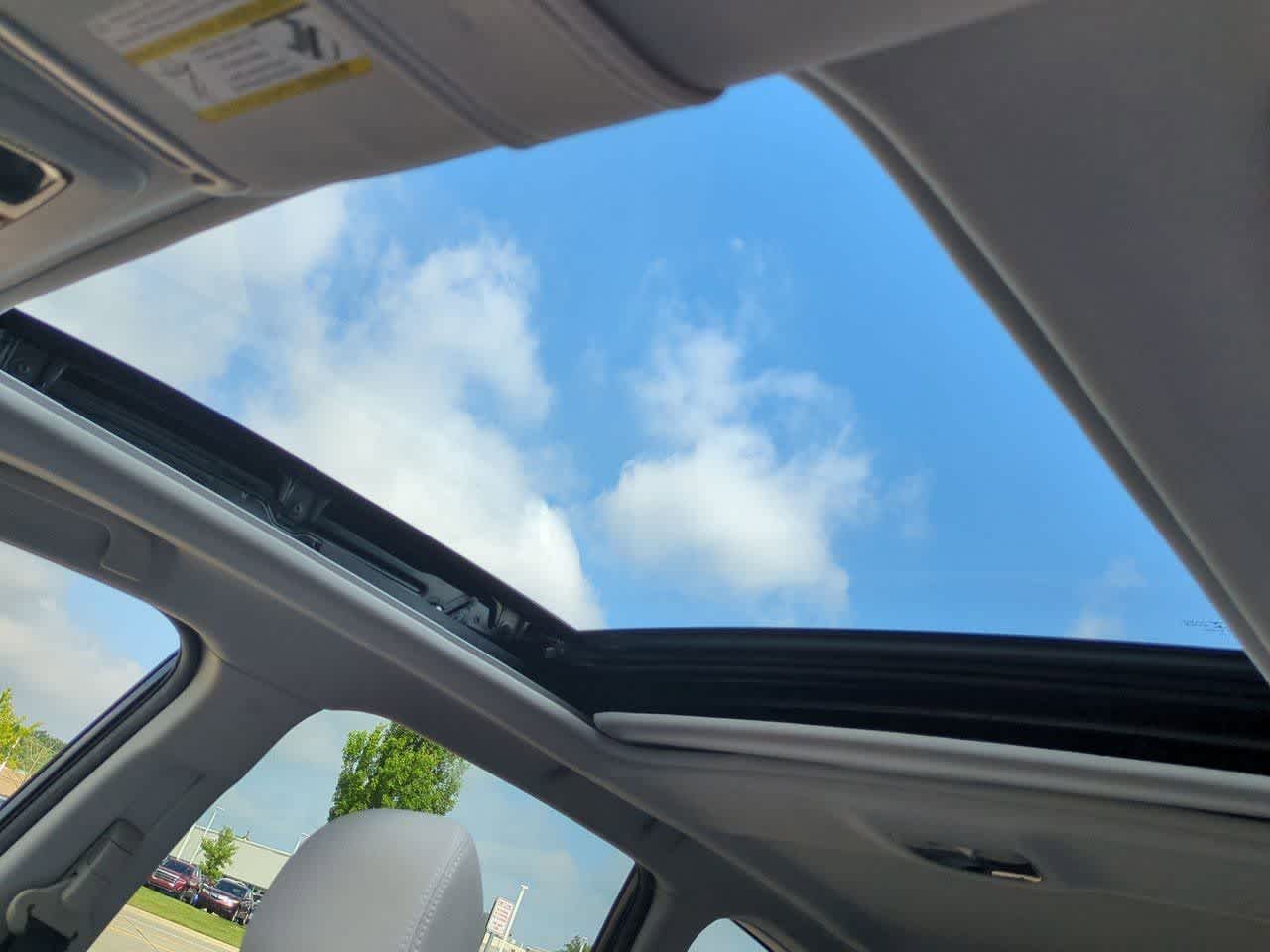 Thumbnail: 2018 Subaru Forester - 17