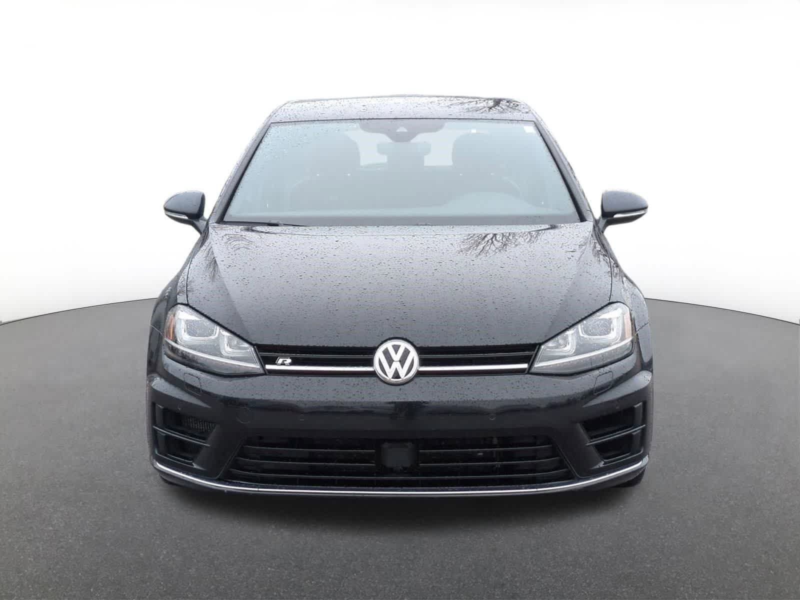 Thumbnail: 2017 Volkswagen Golf - 9