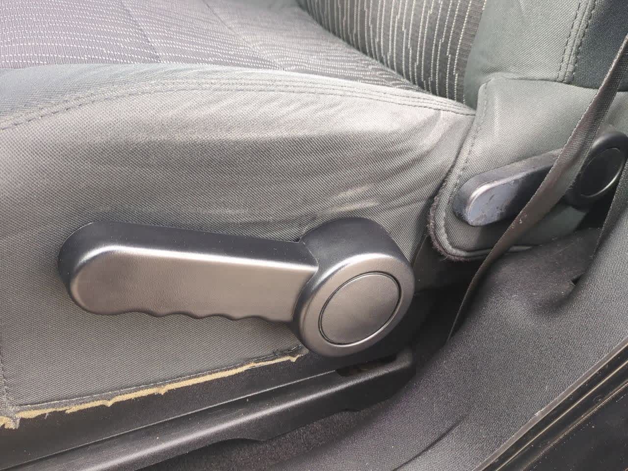 Thumbnail: 2012 Jeep Wrangler - 16