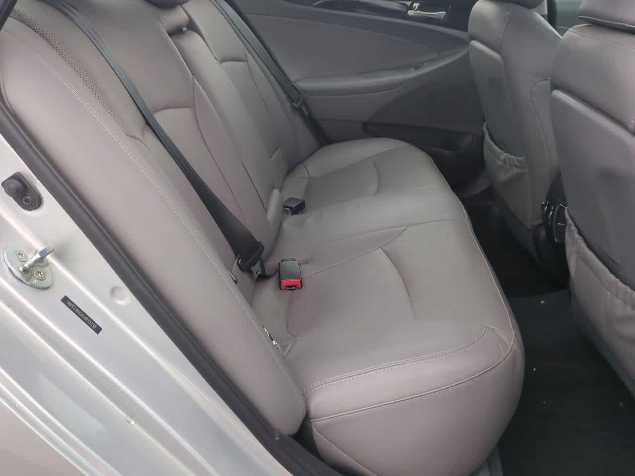 Thumbnail: 2014 Hyundai Sonata - 20