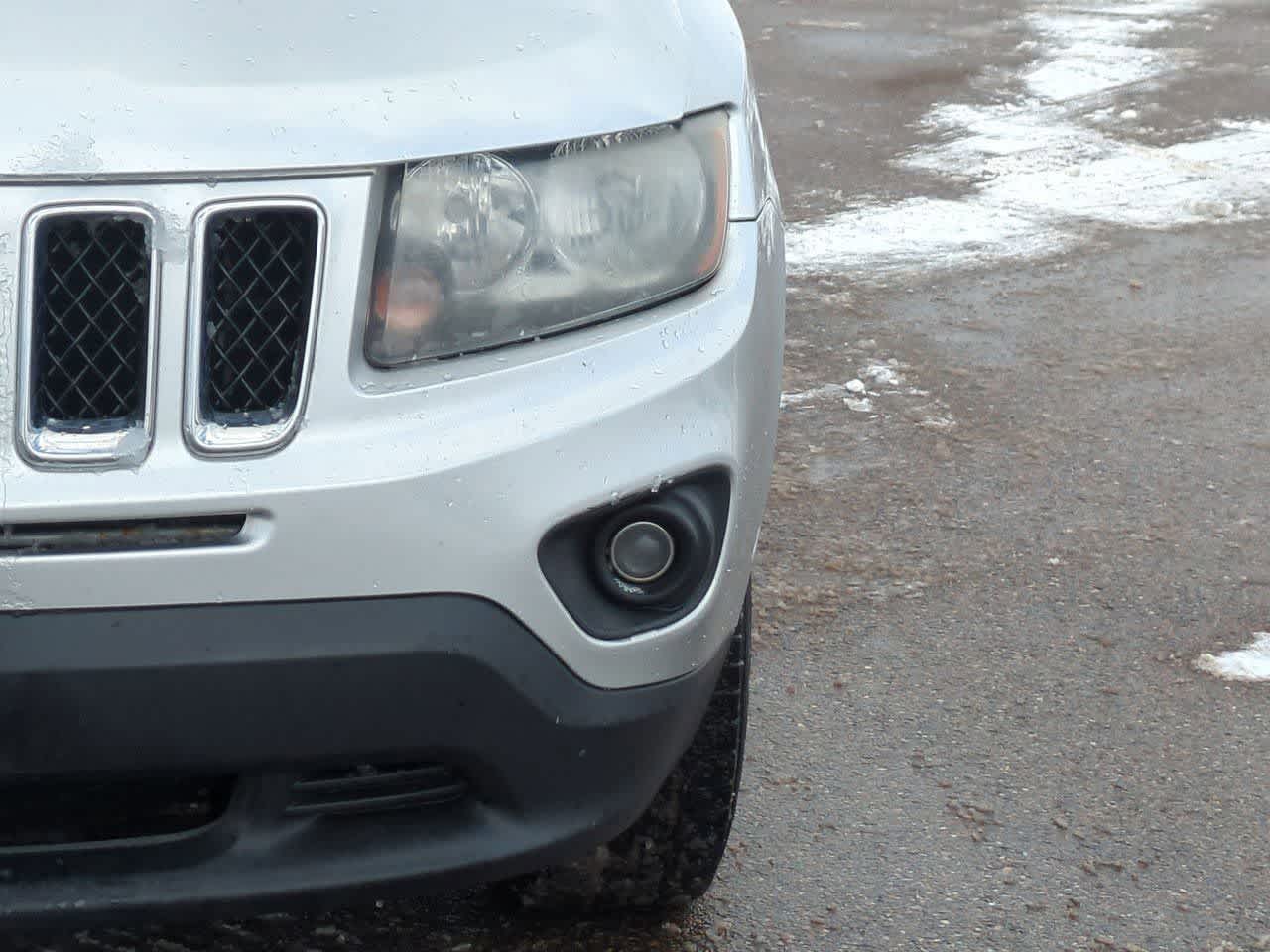 Thumbnail: 2014 Jeep Compass - 10