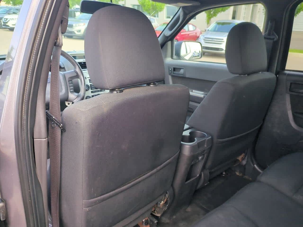 Thumbnail: 2009 Ford Escape - 17