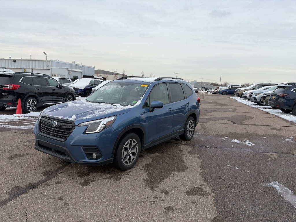 Used 2023 Subaru Forester Premium SUV